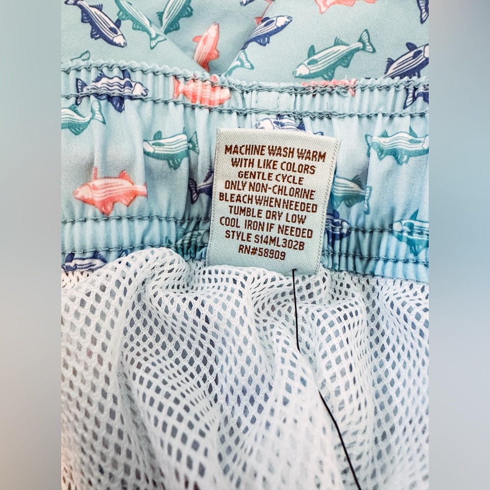 Classic Club Shark Print Swimsuit Shorts Boys Size 14/16 NWT - Picture 6 of 7